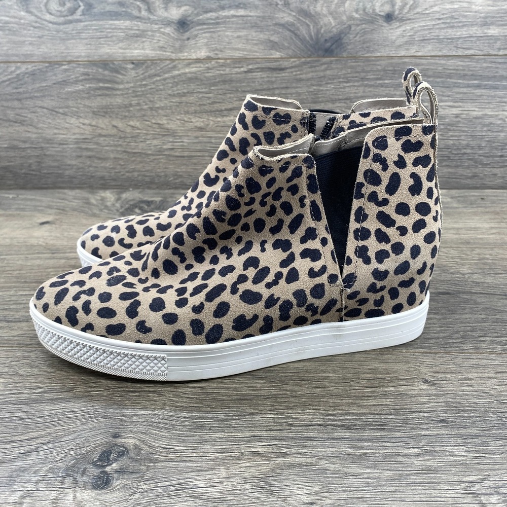 Caslon Aidy Water Resistant Wedge Suede Sneakers Side Zip Women's Size 8.5 Beige - Picture 1 of 11